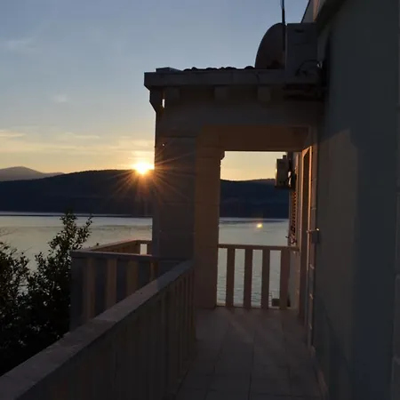 Marina Apartment