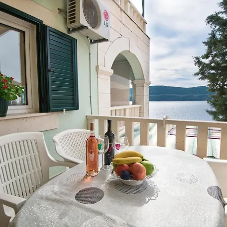 Marina Apartment